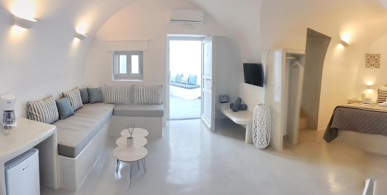 Golden Stone Santorini Suites Akrotírion Eksteriør billede